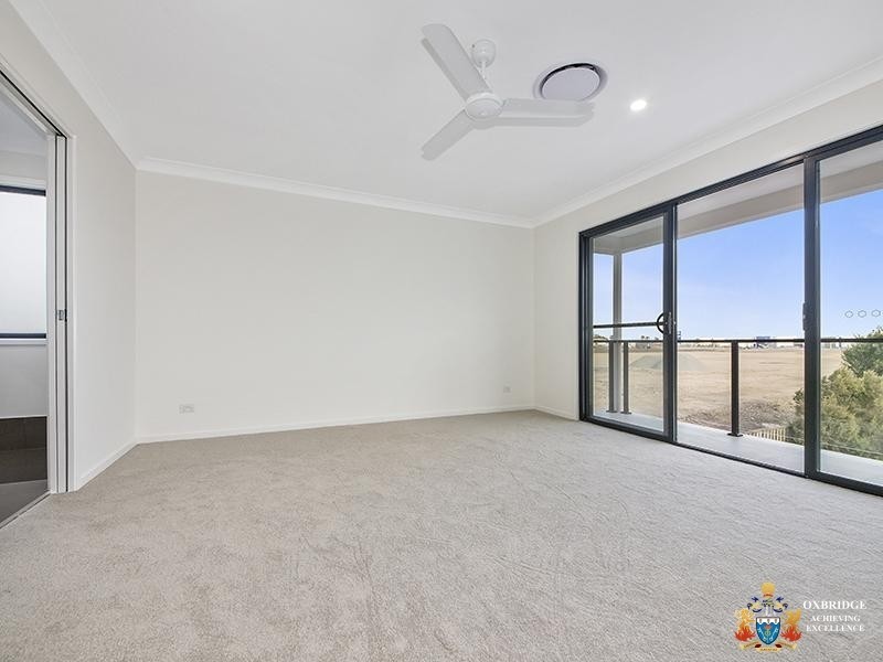 1/2 Heights Drive, Robina QLD 4226