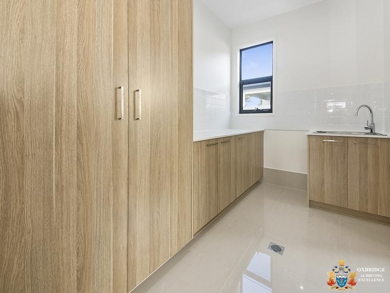 1/2 Heights Drive, Robina QLD 4226