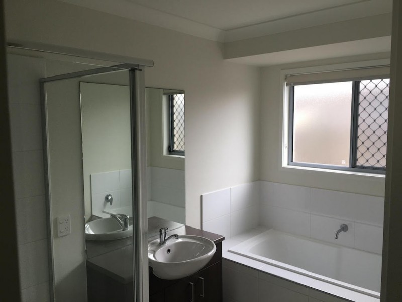 5 Reliance Road, Urraween QLD 4655