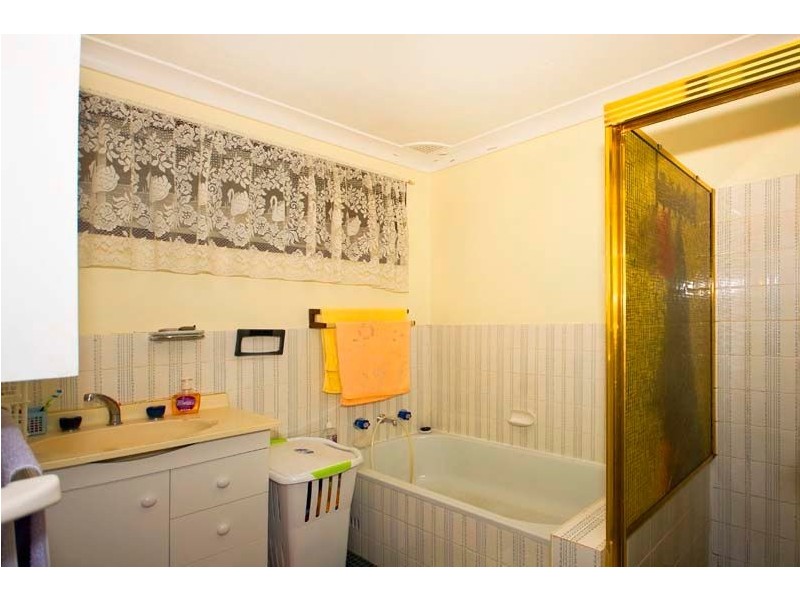 Bossley Park NSW 2176