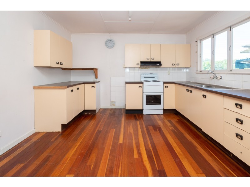 19 Maher Street, North Ipswich QLD 4305