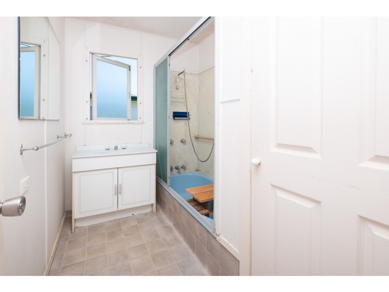 19 Maher Street, North Ipswich QLD 4305