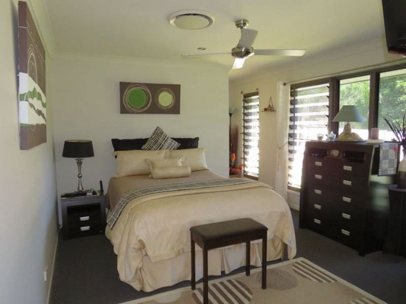 2 Steeley Street, Howard QLD 4659