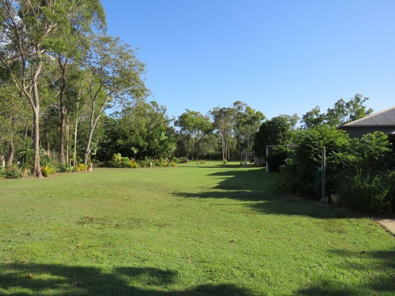 2 Steeley Street, Howard QLD 4659