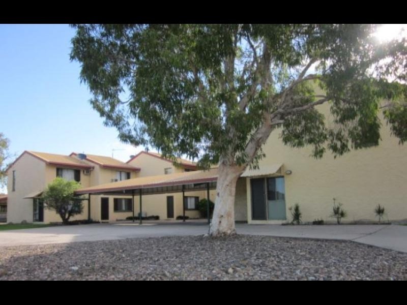 2A/2 Powell Street, Bowen QLD 4805