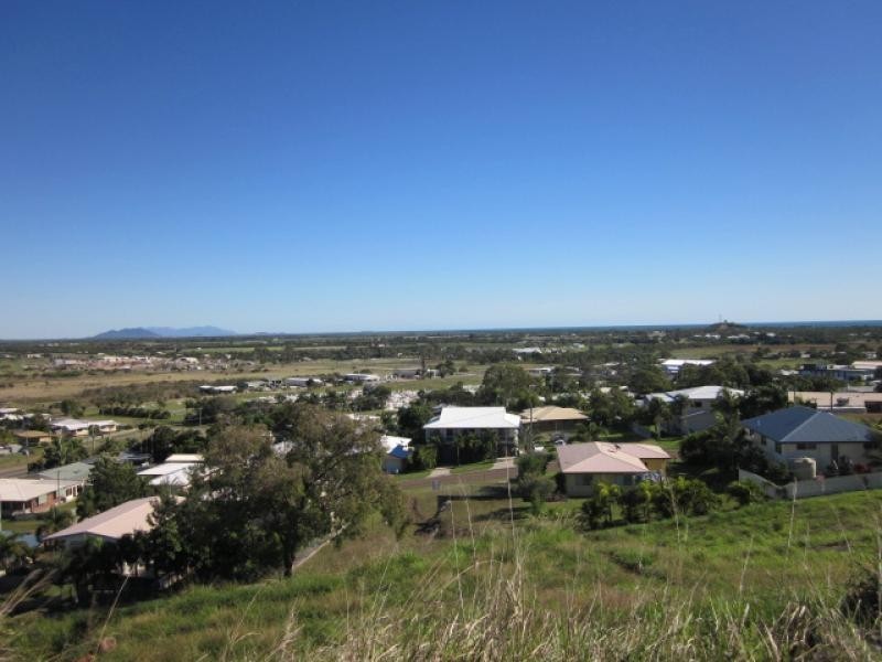 32 Tynwald Avenue, Bowen QLD 4805