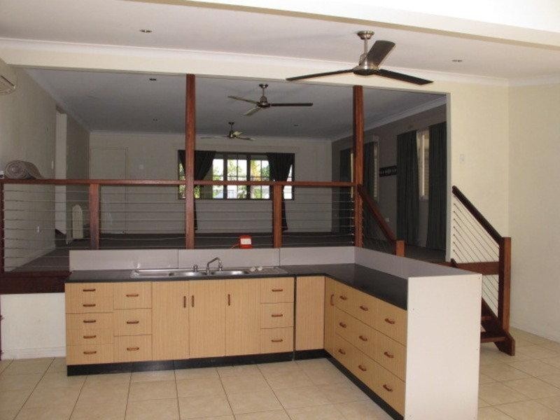 8 McDougal Street, Bowen QLD 4805