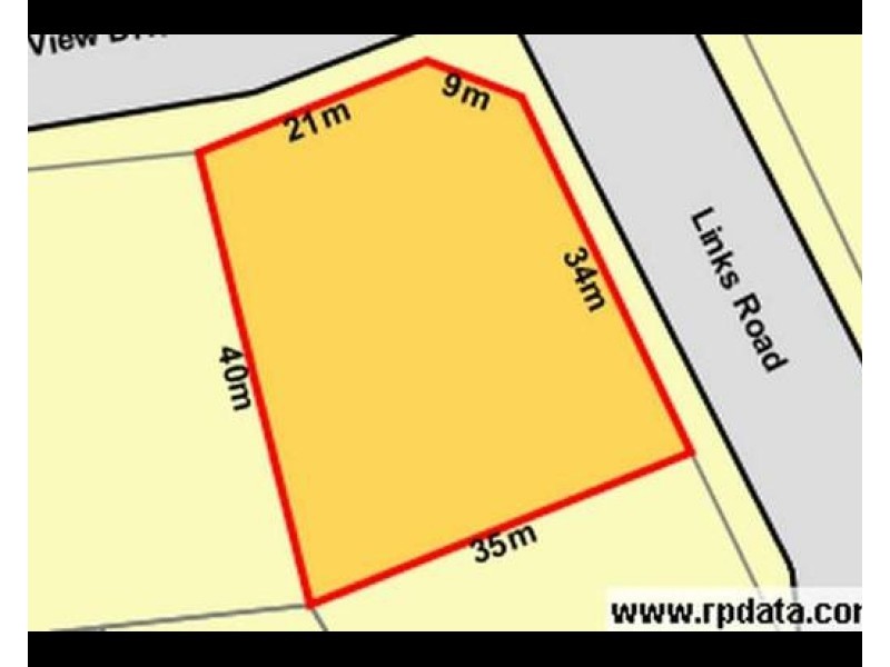 126-128 Ocean View Drive, Bowen QLD 4805