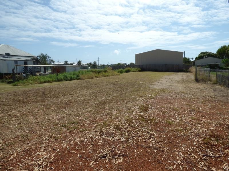 33 Dalrymple Street, Bowen QLD 4805