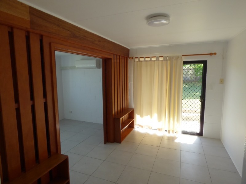 12 Wentworth Street, Bowen QLD 4805