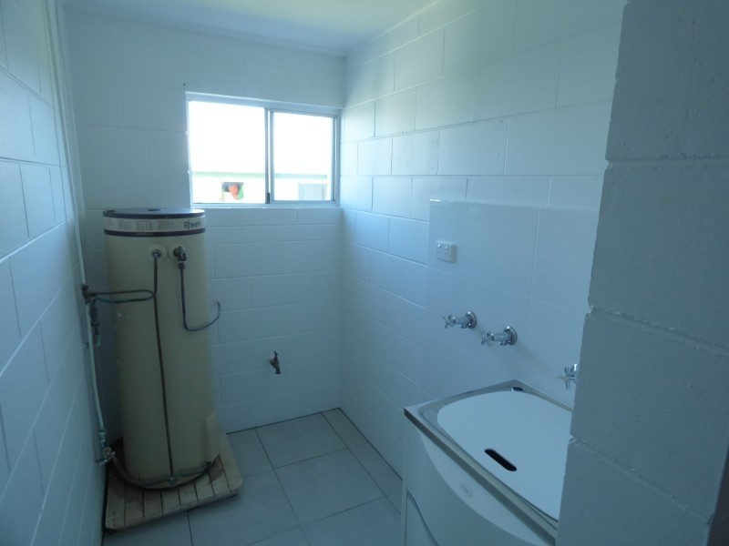 12 Wentworth Street, Bowen QLD 4805