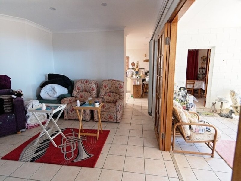 14 Baxter Avenue, Bowen QLD 4805