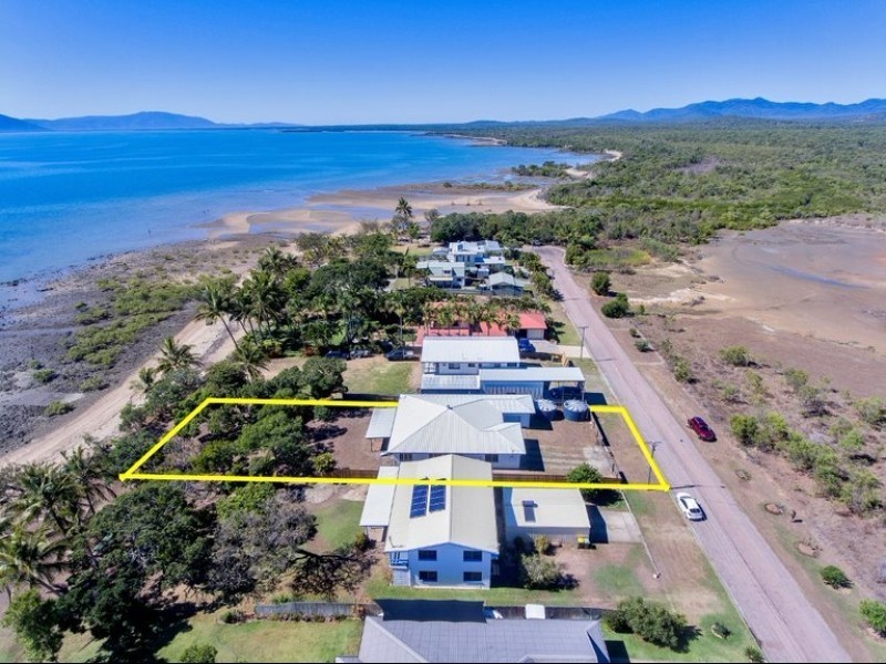 14 Baxter Avenue, Bowen QLD 4805