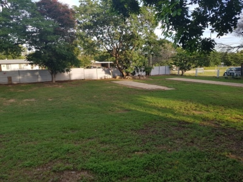 2 North Street, Georgetown QLD 4871