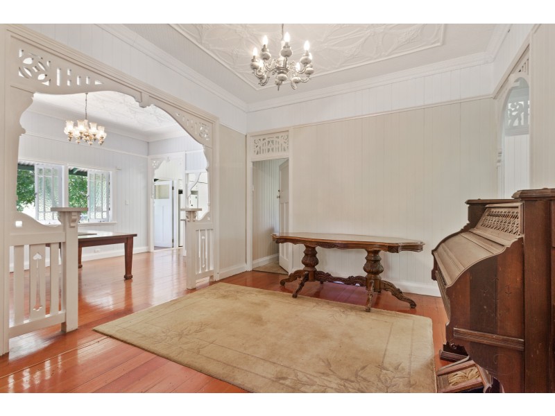 261 Meyricks Road, Glass House Mountains QLD 4518