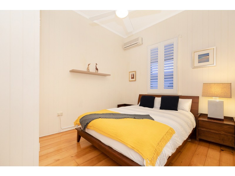 22 Orchard Street, Hawthorne QLD 4171