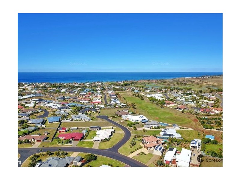 2 Janet Court, Coral Cove QLD 4670