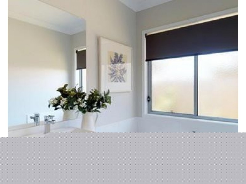 Hope Island QLD 4212