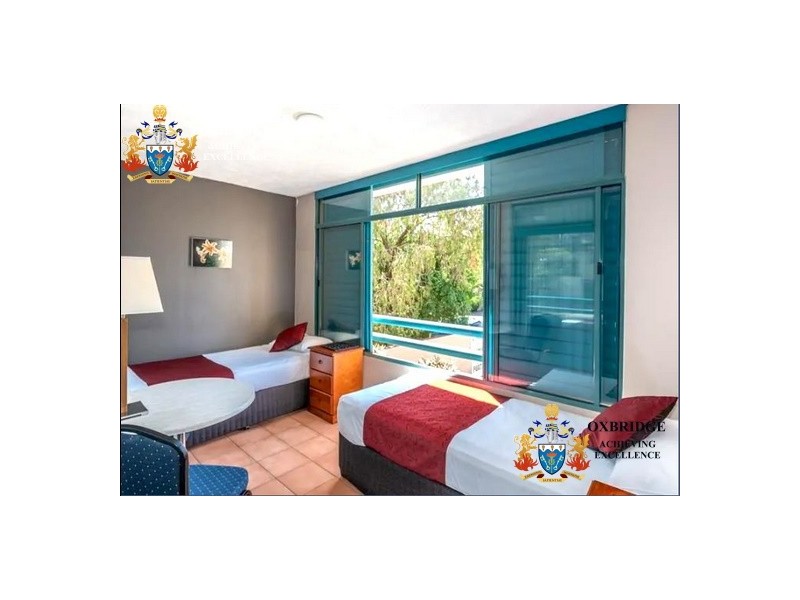 402 Sandgate Road, Albion QLD 4010