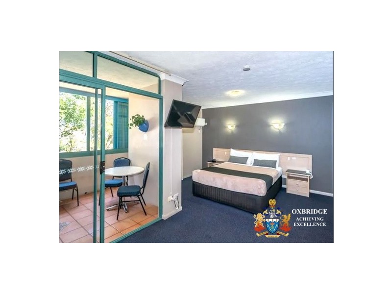 402 Sandgate Road, Albion QLD 4010