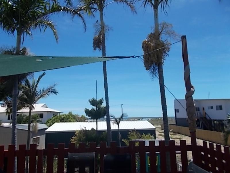 Chevron Island QLD 4217