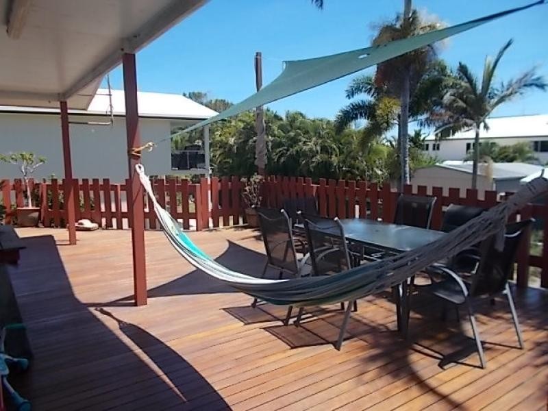 Chevron Island QLD 4217