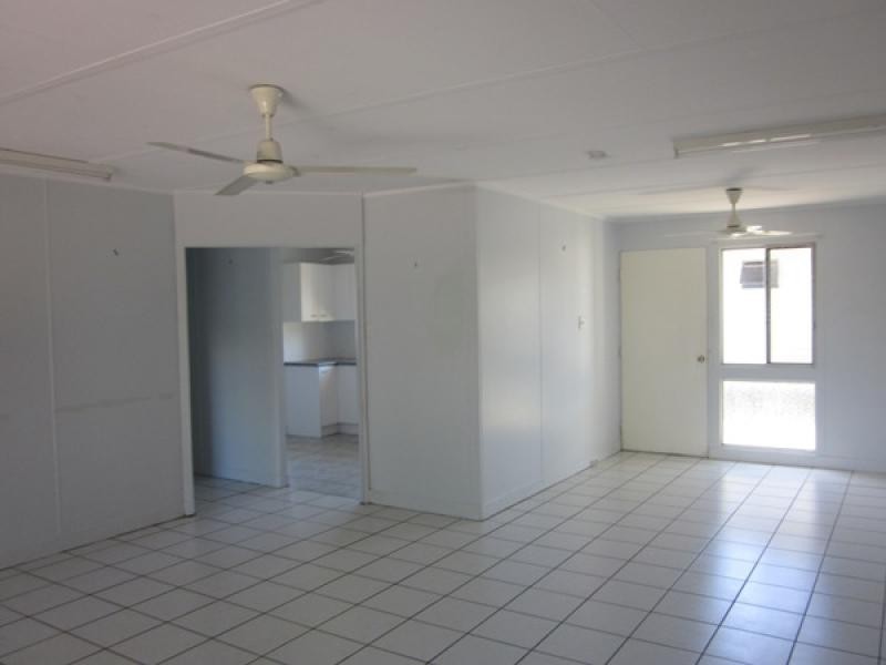 85 Powell Street, Bowen QLD 4805