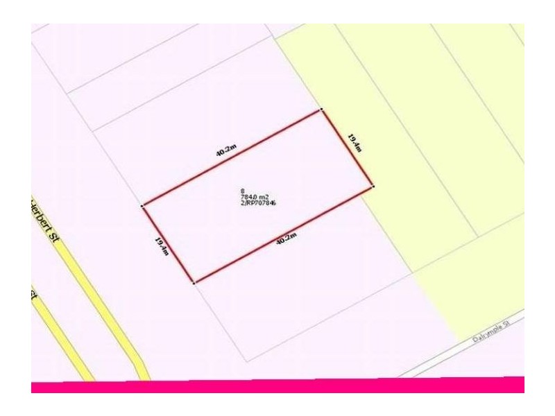 8 Herbert Street, Bowen QLD 4805