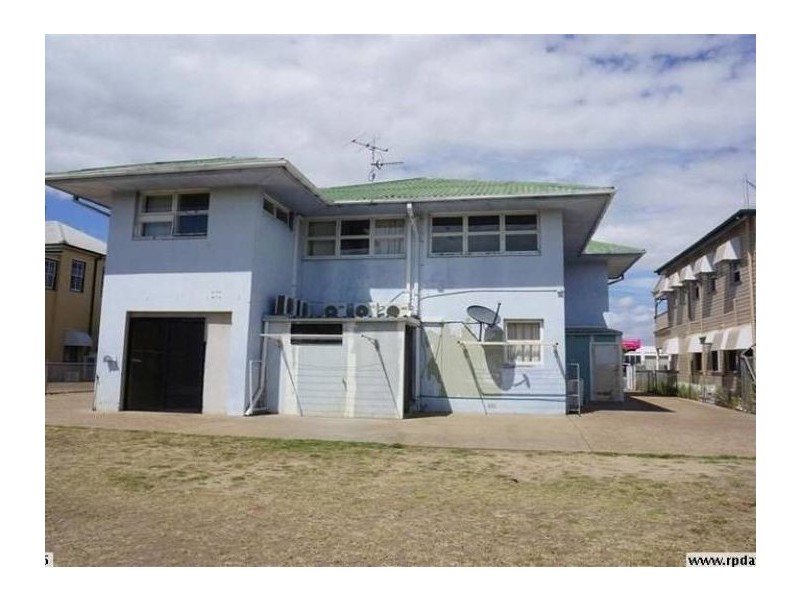 8 Herbert Street, Bowen QLD 4805