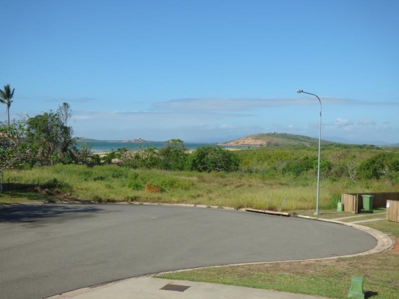 16 Avicennia  Street, Bowen QLD 4805