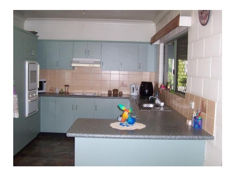 158 Richmond Road, Bowen QLD 4805