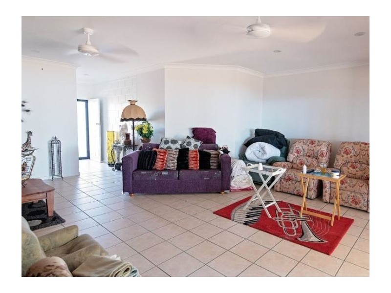 14 Baxter Avenue, Bowen QLD 4805