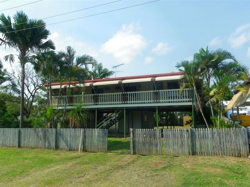 43 Whyte Avenue, Bowen QLD 4805