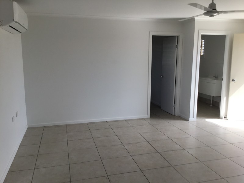 12 Sinclair Street, Bowen QLD 4805