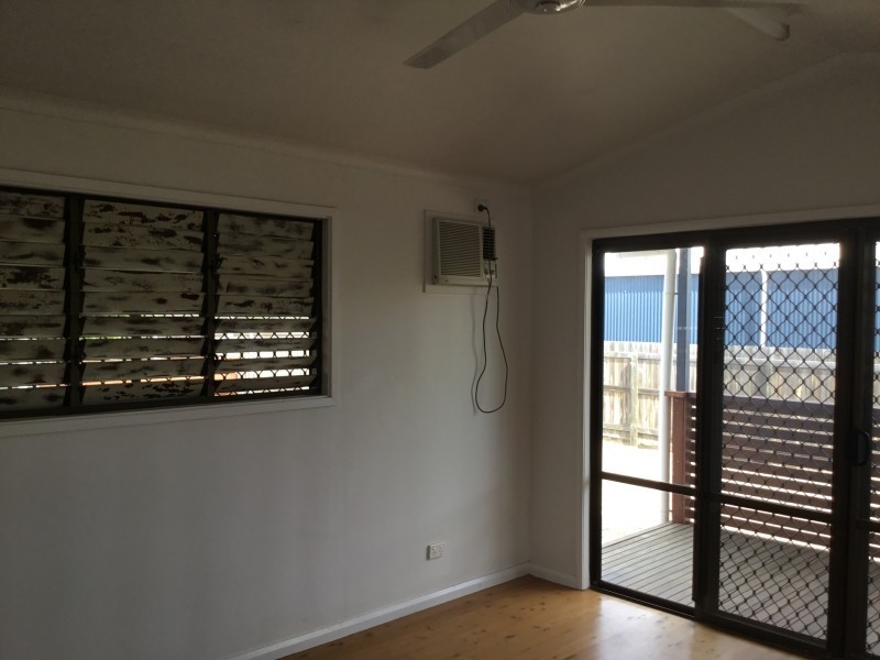12 Sinclair Street, Bowen QLD 4805