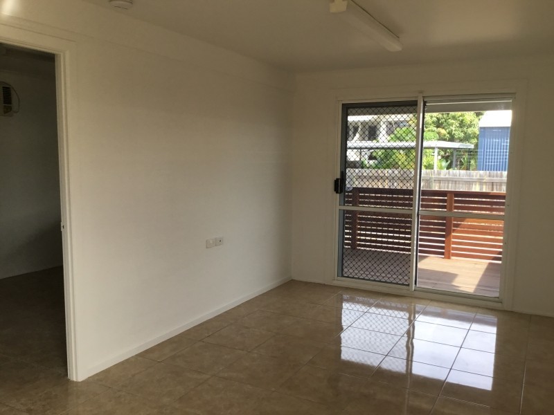 12 Sinclair Street, Bowen QLD 4805