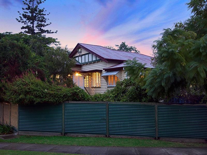 20 Harrys Road, Taringa QLD 4068