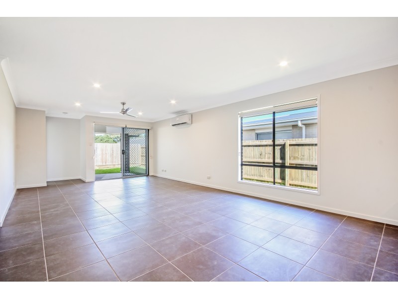 32 Sunseeker Street, Burpengary QLD 4505