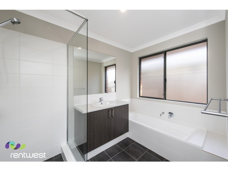 10 London Link, Aubin Grove WA 6164