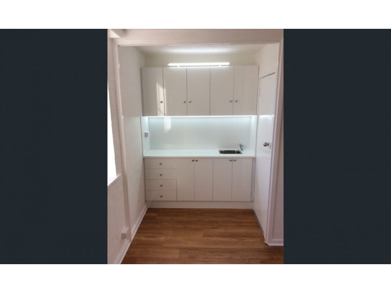 206/44 Barkly Street, St Kilda VIC 3182