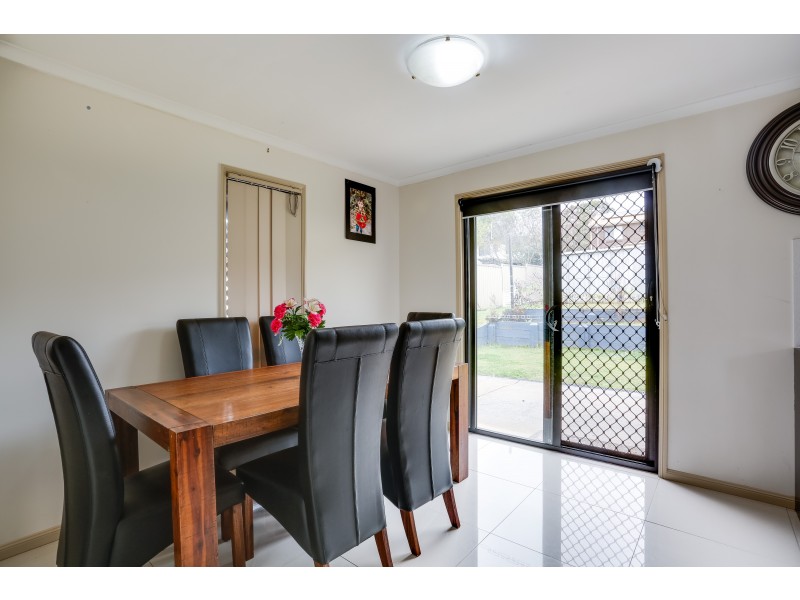 44 Passerine Drive, Rochedale South QLD 4123