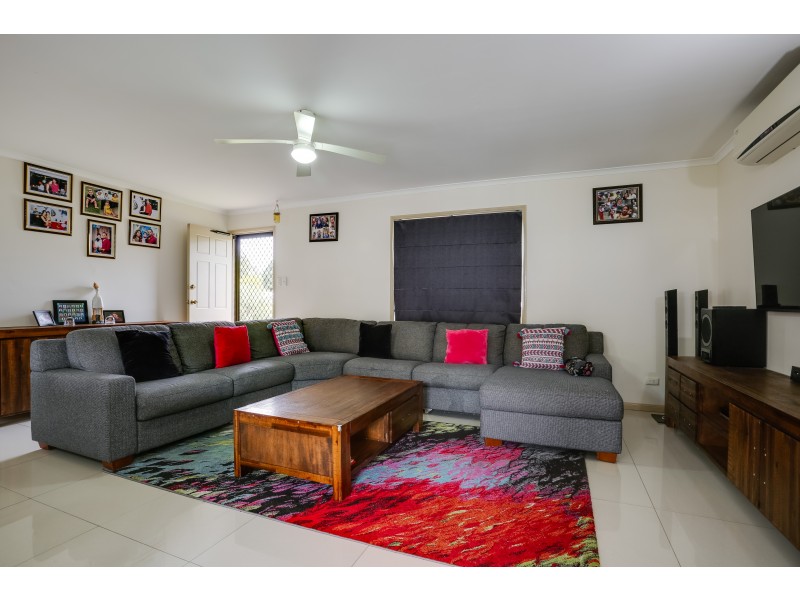 44 Passerine Drive, Rochedale South QLD 4123