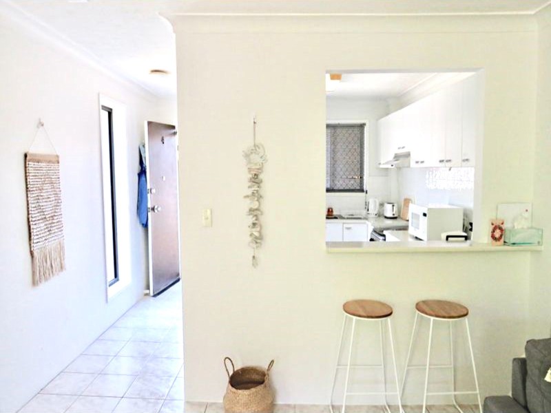 4/34 Imperial Parade, Labrador QLD 4215