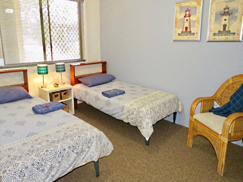 4/34 Imperial Parade, Labrador QLD 4215