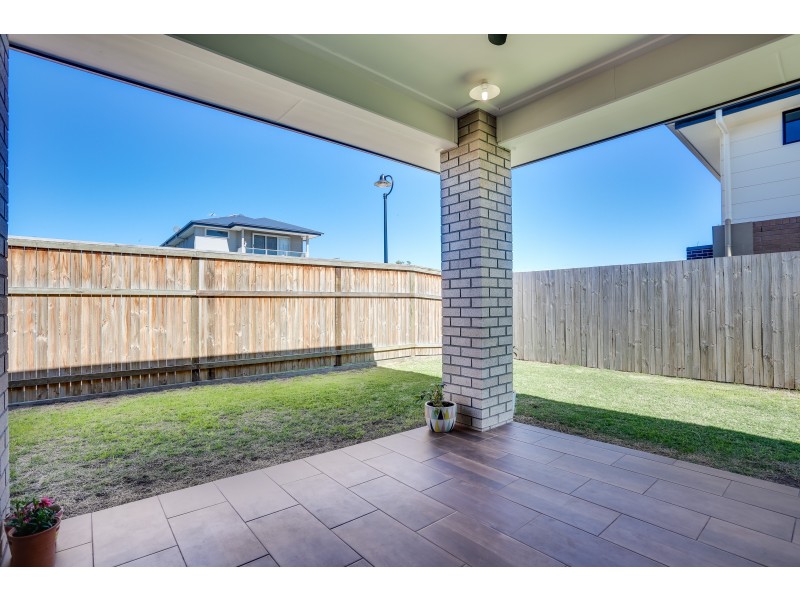 15 Invergarry Circuit, Heathwood QLD 4110