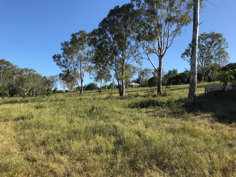 8a Morris Terrace, Gin Gin QLD 4671