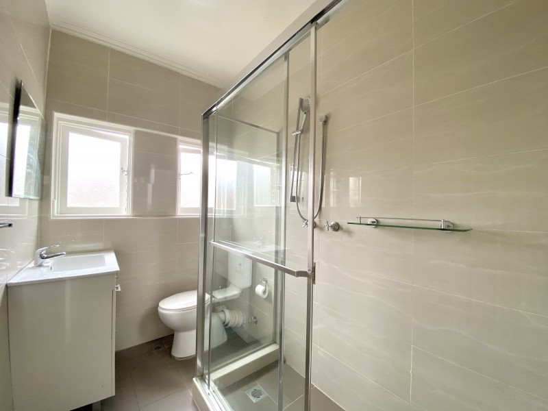 2/213 New Canterbury Road, Petersham NSW 2049