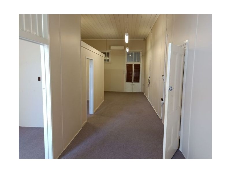 40 Nicholas Street, Ipswich QLD 4305