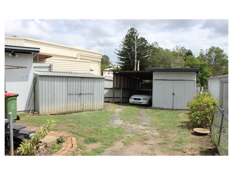 7 Pine Mountain Road, North Ipswich QLD 4305