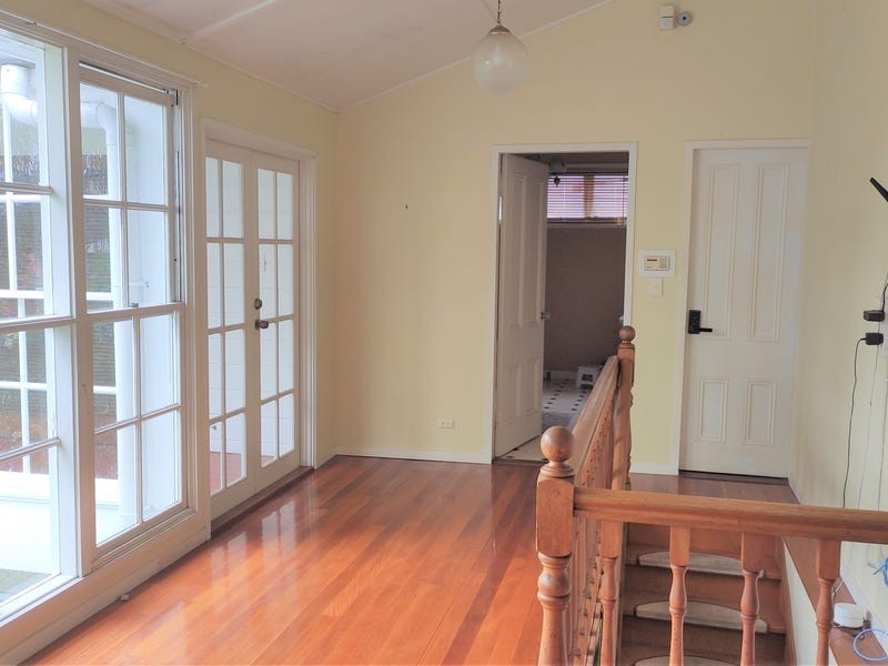 Room 5/22 Glenny Street, Toowong QLD 4066